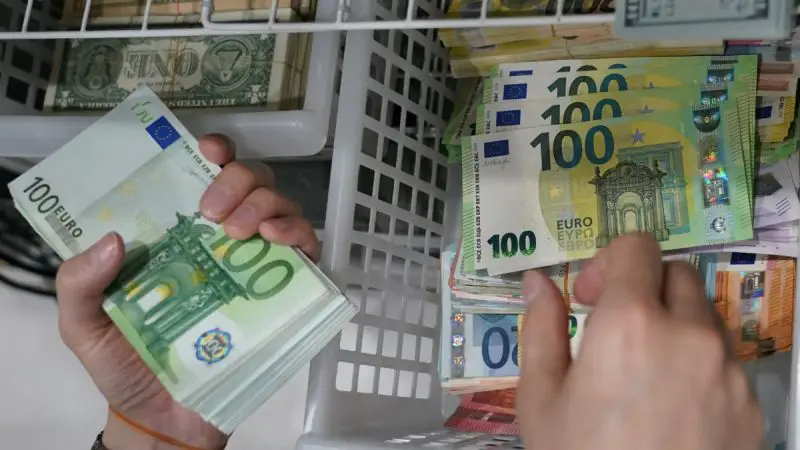 سعر اليورو اليوم في سوريا بالسوق السوداء الاربعاء 3 يناير 2024